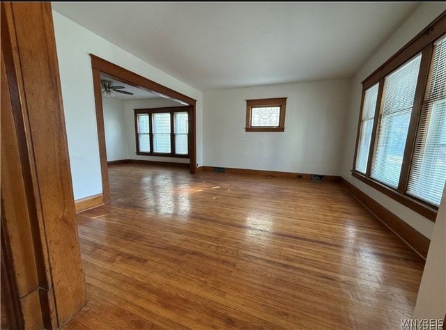 22 Briggs Avenue, Buffalo, NY 14207