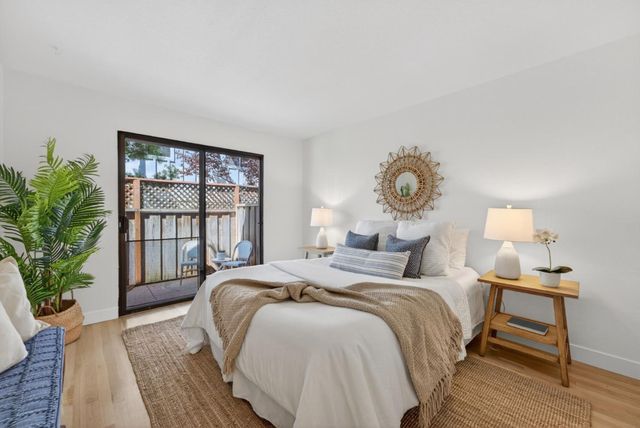 141 Southampton Lane A, Santa Cruz, CA 95062