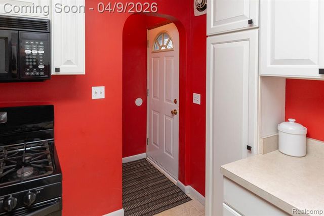 16696 Beech Daly Road, Redford, MI 48240