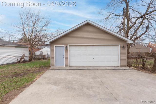 16696 Beech Daly Road, Redford, MI 48240