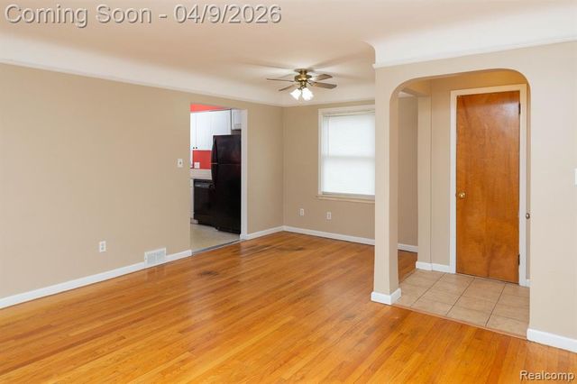16696 Beech Daly Road, Redford, MI 48240