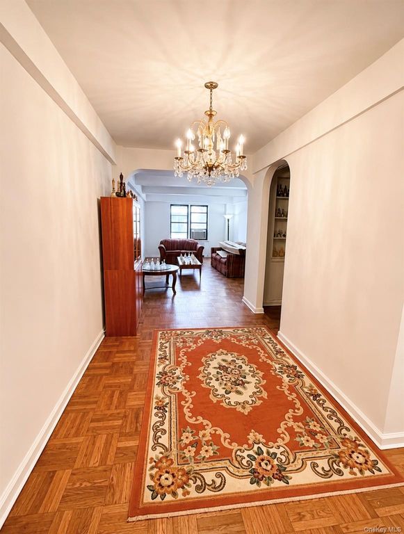 420 West 206th Street 3G, New York (manhattan), NY 10034 — exterior