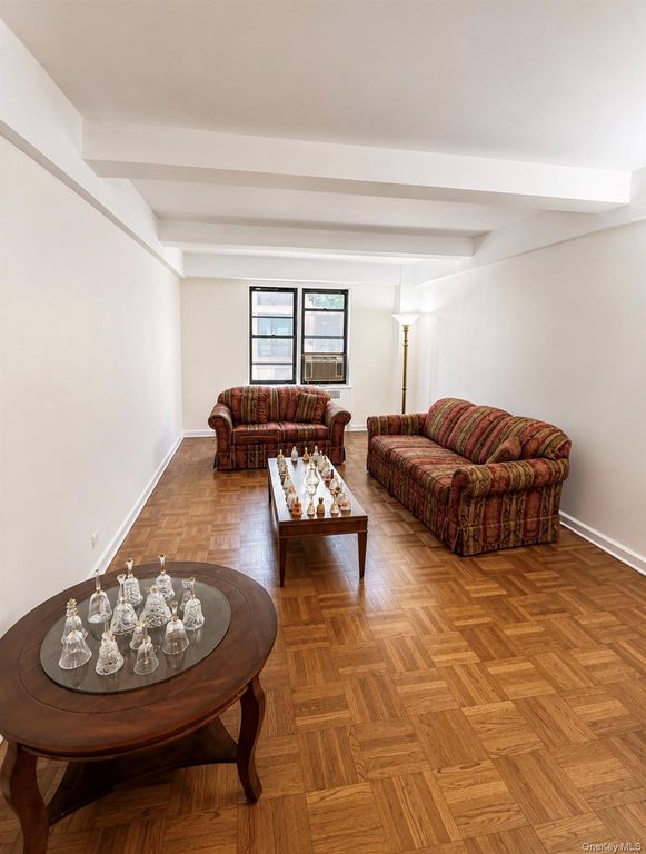 420 West 206th Street 3G, New York (manhattan), NY 10034 — photo 2