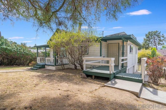2924 Helix St, Spring Valley, CA 91977