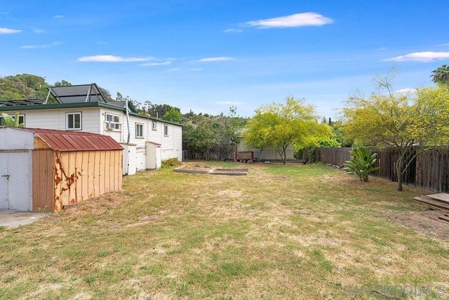 2924 Helix St, Spring Valley, CA 91977