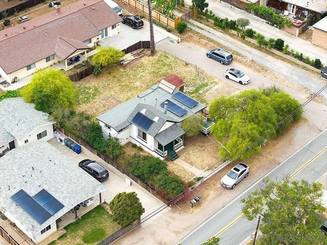 2924 Helix St, Spring Valley, CA 91977