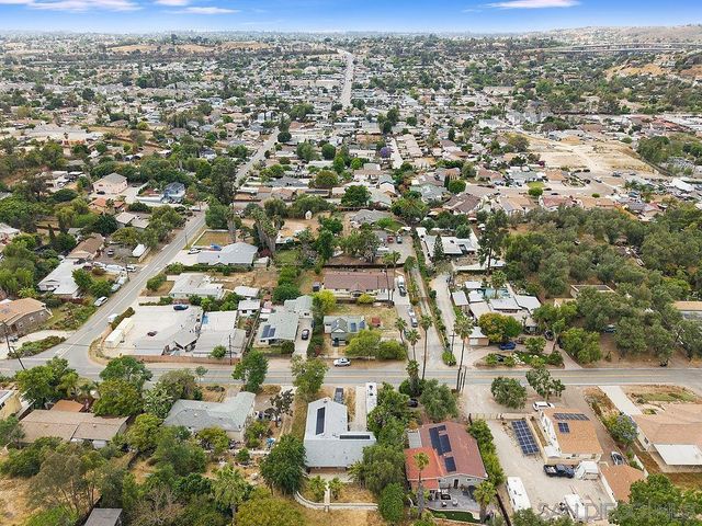 2924 Helix St, Spring Valley, CA 91977