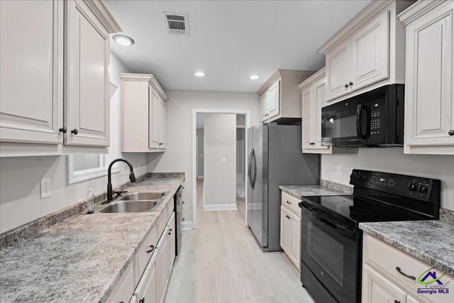 705 Tallulah Trail, Warner Robins, GA 31088