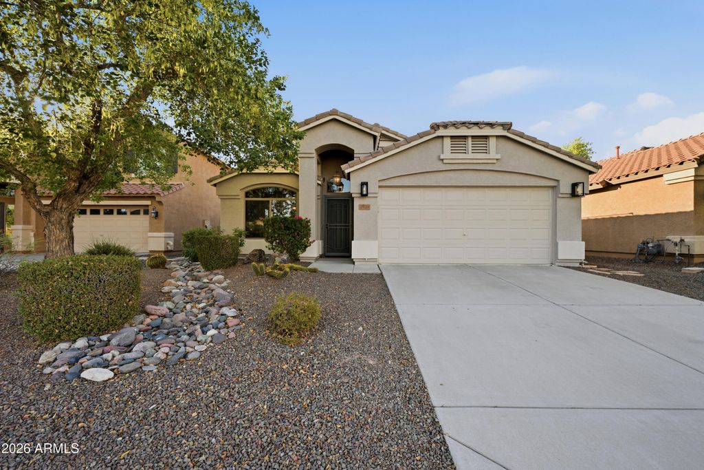 2928 E SHADY SPRING Trail, Phoenix, AZ 85024 — photo 2
