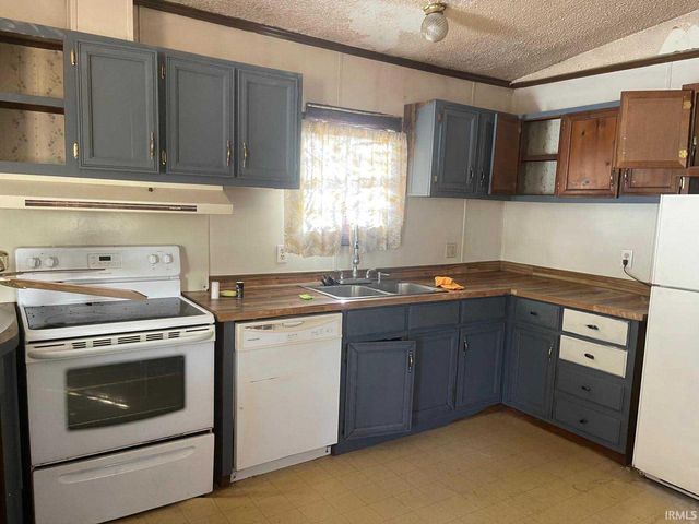 11077 E Rader Lane, Solsberry, IN 47459