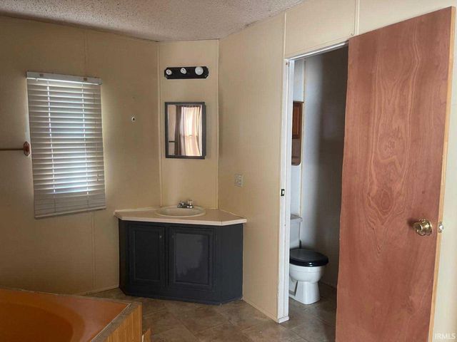 11077 E Rader Lane, Solsberry, IN 47459