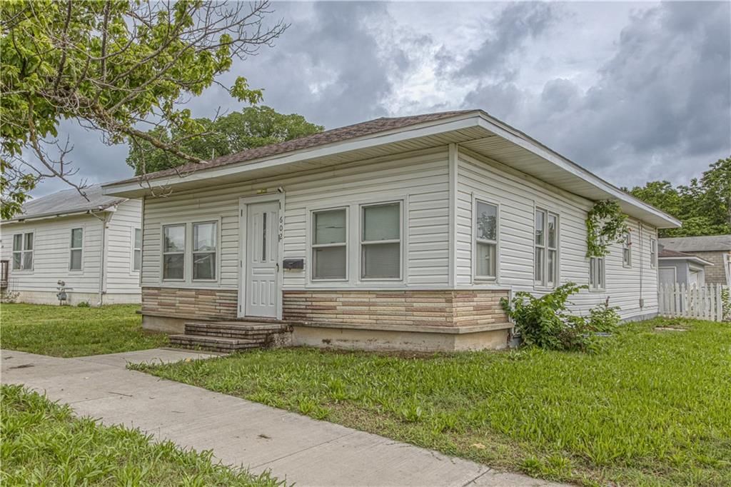 602 N Grand Street, Pittsburg, KS 66762