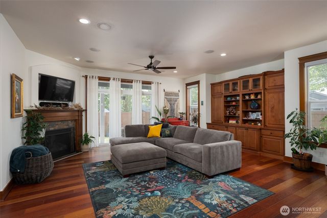 4518 NE Cashmere Drive, Lacey, WA 98516