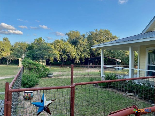 306 Plainview Road, Wimberley, TX 78676