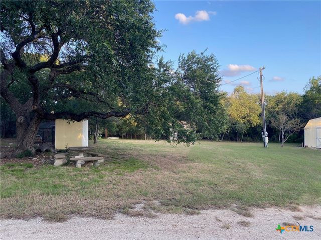 306 Plainview Road, Wimberley, TX 78676