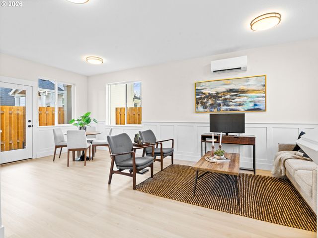 7460 N Polk Ave, Portland, OR 97203