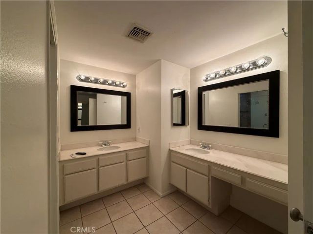 4850 N Winners Circle A, Palm Springs, CA 92264