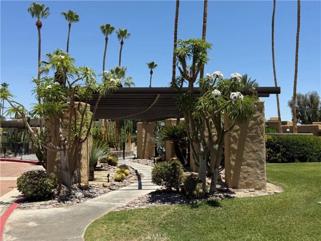 4850 N Winners Circle A, Palm Springs, CA 92264