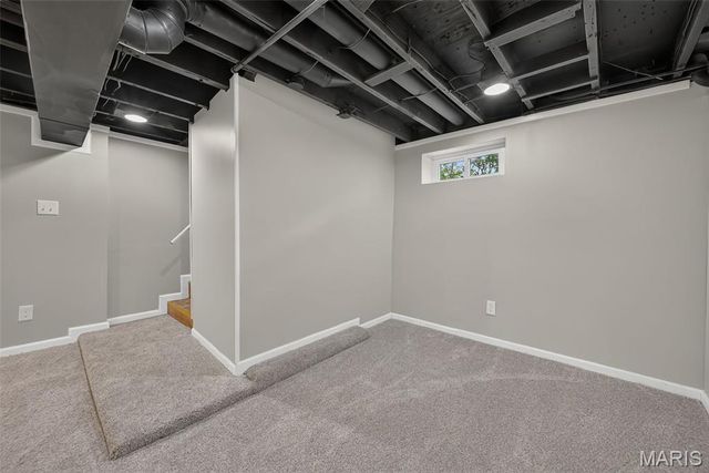2248 Kerwin Drive, St Louis, MO 63136