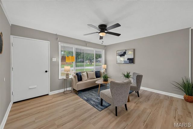 2248 Kerwin Drive, St Louis, MO 63136