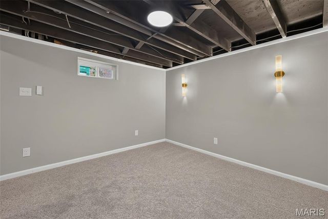 2248 Kerwin Drive, St Louis, MO 63136