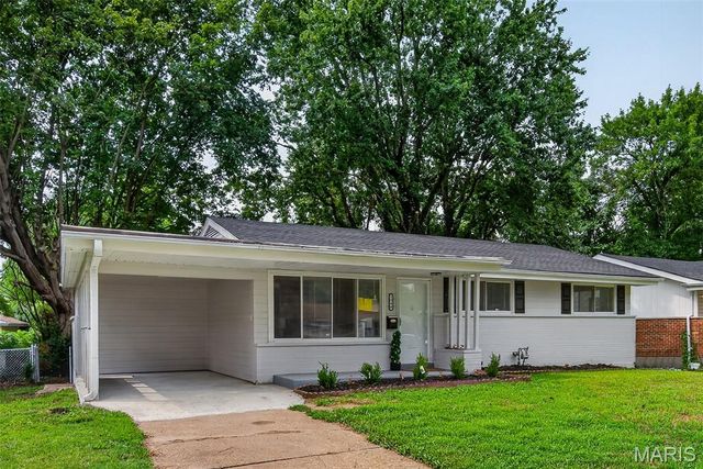 2248 Kerwin Drive, St Louis, MO 63136