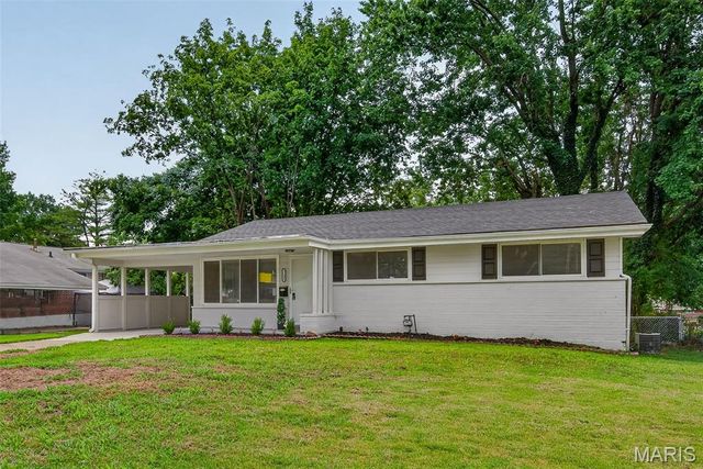 2248 Kerwin Drive, St Louis, MO 63136