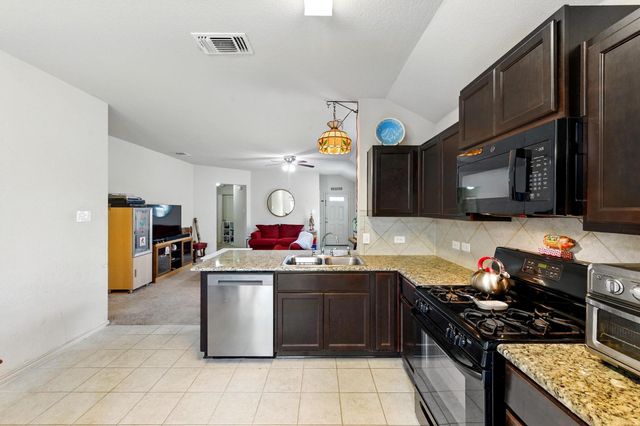 166 Tallow TRL, San Marcos, TX 78666