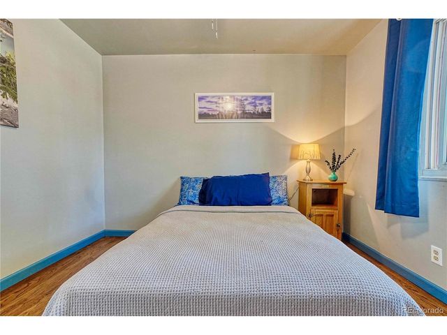 861 Phillips Dr, Northglenn, CO 80233