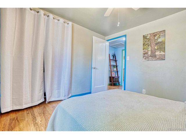 861 Phillips Dr, Northglenn, CO 80233