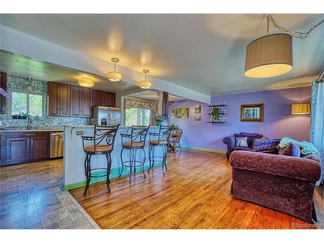 861 Phillips Dr, Northglenn, CO 80233