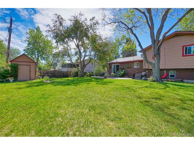 861 Phillips Dr, Northglenn, CO 80233