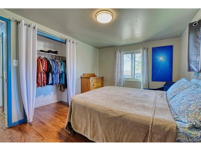 861 Phillips Dr, Northglenn, CO 80233