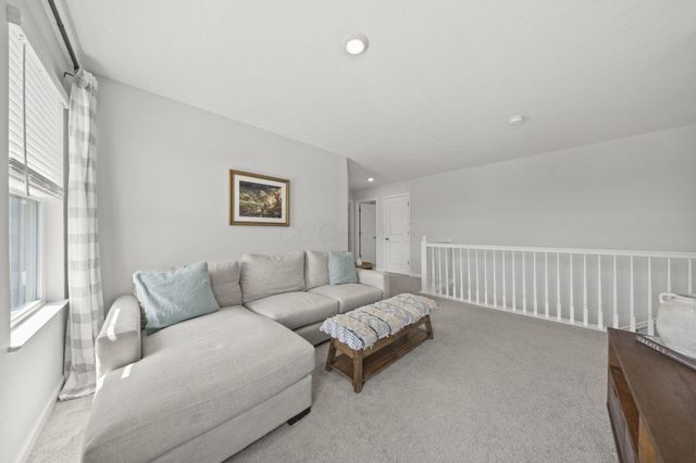 110 Cedarhurst Court, Pickerington, OH 43147