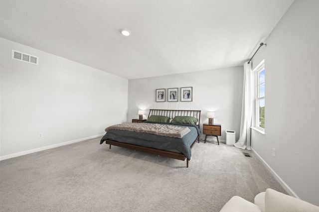110 Cedarhurst Court, Pickerington, OH 43147