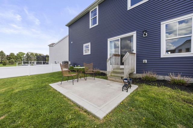 110 Cedarhurst Court, Pickerington, OH 43147