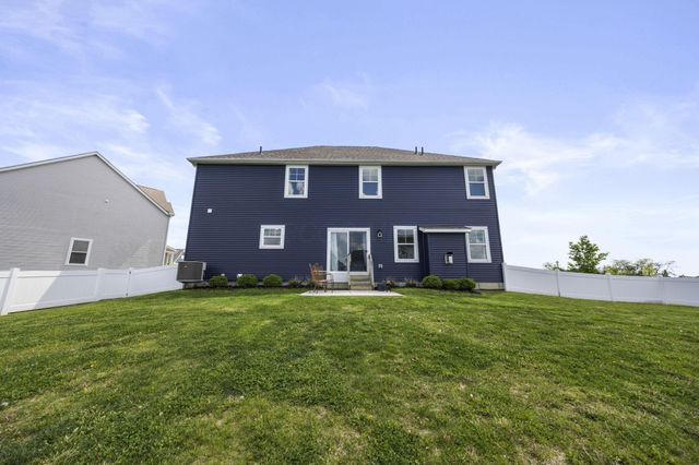 110 Cedarhurst Court, Pickerington, OH 43147