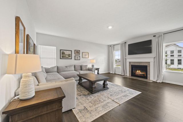 110 Cedarhurst Court, Pickerington, OH 43147