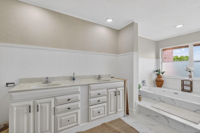 5617 NW 16th Street 5, Lauderhill, FL 33313