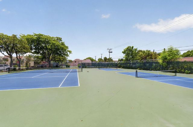 5617 NW 16th Street 5, Lauderhill, FL 33313