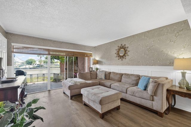5617 NW 16th Street 5, Lauderhill, FL 33313