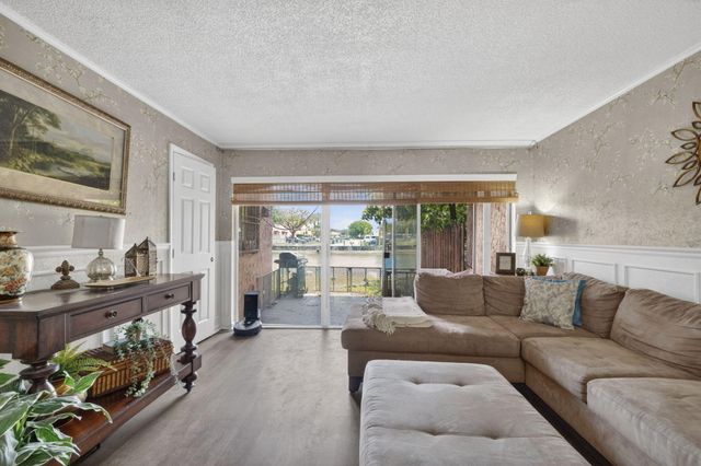 5617 NW 16th Street 5, Lauderhill, FL 33313