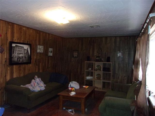 103355 S 3350 Road, Mcloud, OK 74851