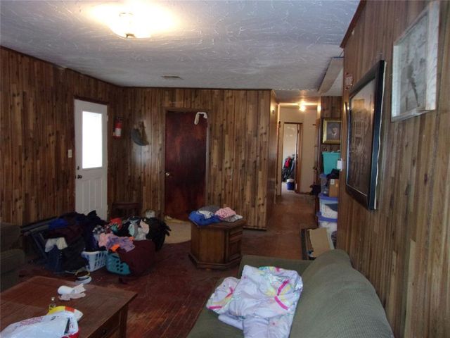 103355 S 3350 Road, Mcloud, OK 74851