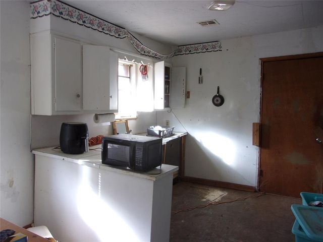 103355 S 3350 Road, Mcloud, OK 74851