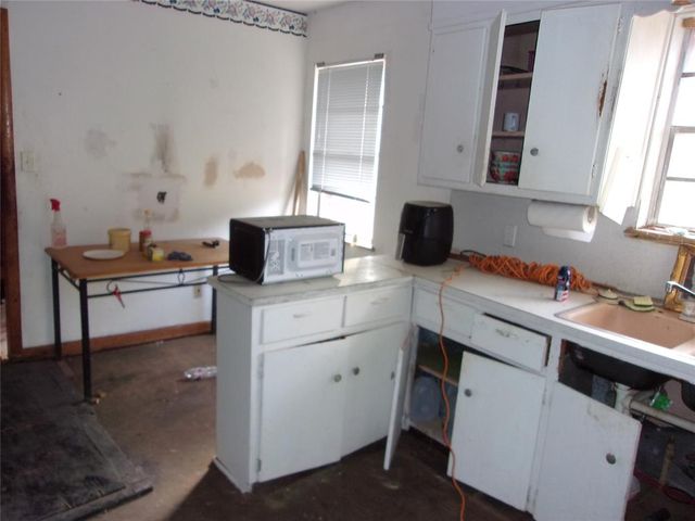 103355 S 3350 Road, Mcloud, OK 74851