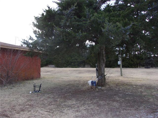 103355 S 3350 Road, Mcloud, OK 74851