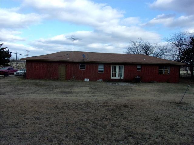 103355 S 3350 Road, Mcloud, OK 74851