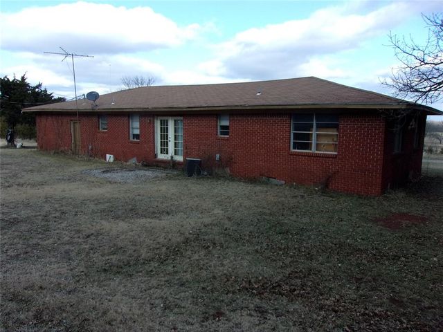 103355 S 3350 Road, Mcloud, OK 74851