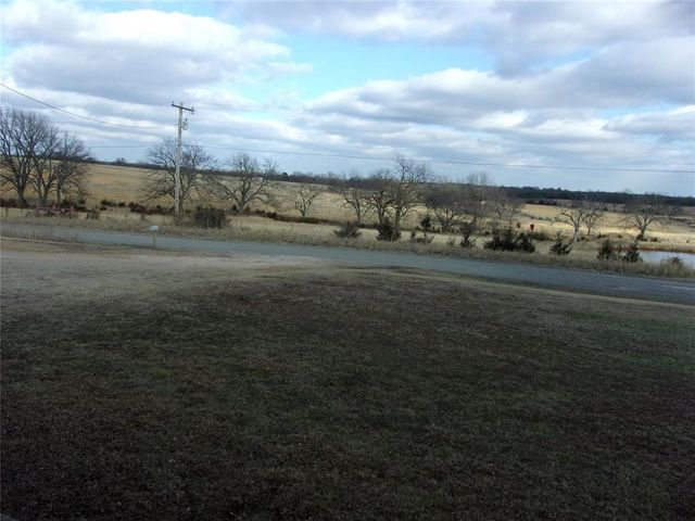 103355 S 3350 Road, Mcloud, OK 74851